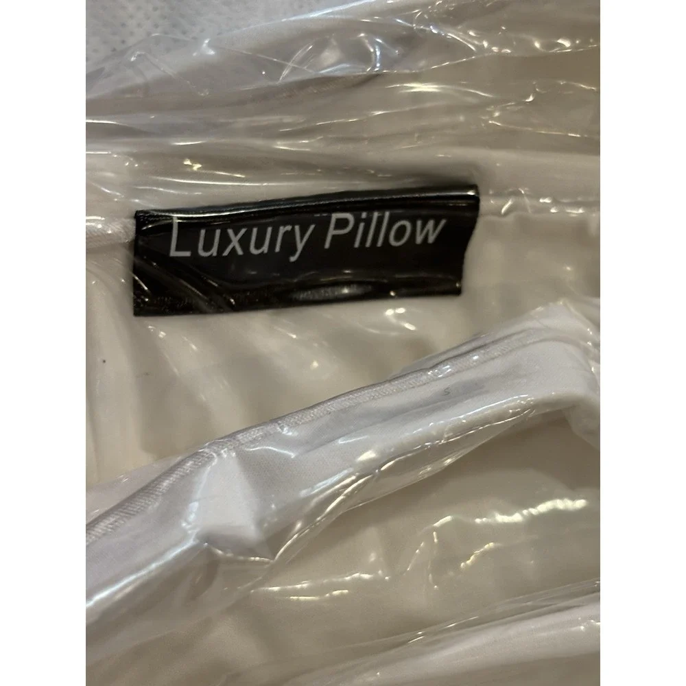 Luxury Pillow Set of 2 White Bed Sleeping Pillows Plush Soft Hotel Style New